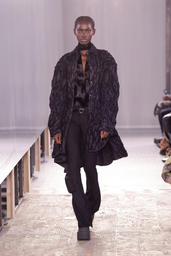 sfilata trussardi collezione donna autunno inverno milano fashion week