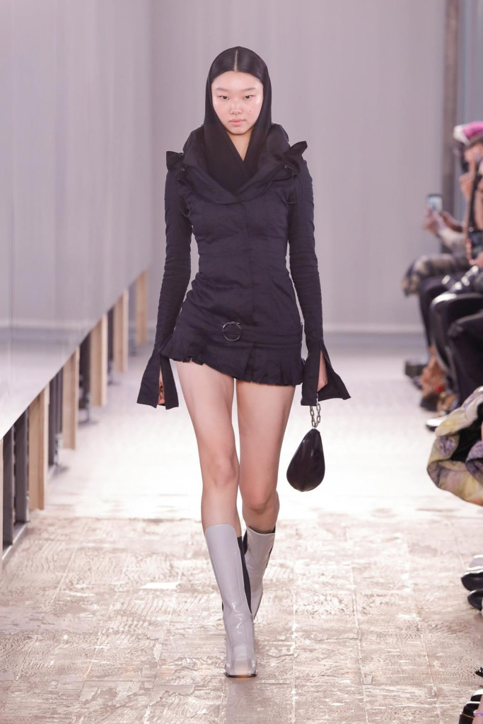 sfilata trussardi collezione donna autunno inverno milano fashion week