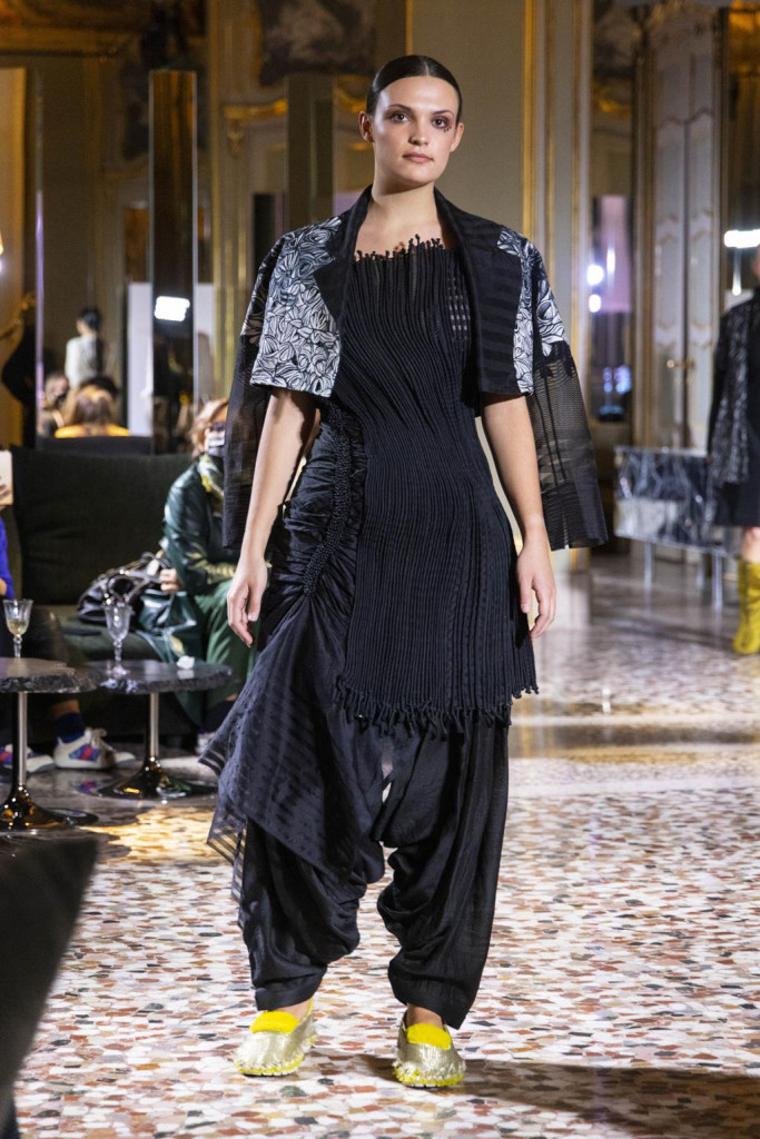 sfilata vaishali collezione donna autunno inverno milano fashion week