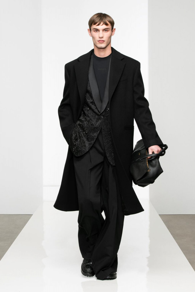 sfilata versace autunno inverno collezione uomo