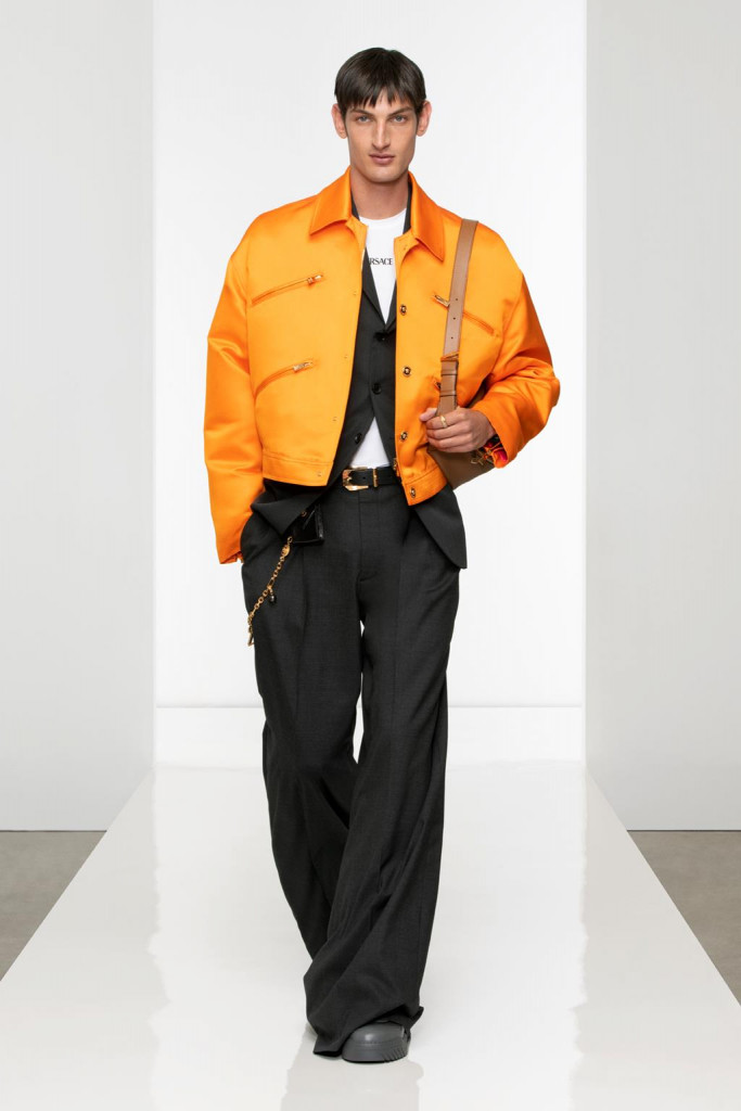 sfilata versace autunno inverno collezione uomo