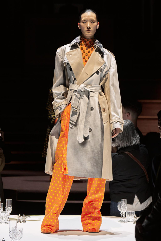 sfilata burberry donna autunno inverno