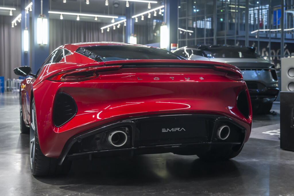 lotus emira