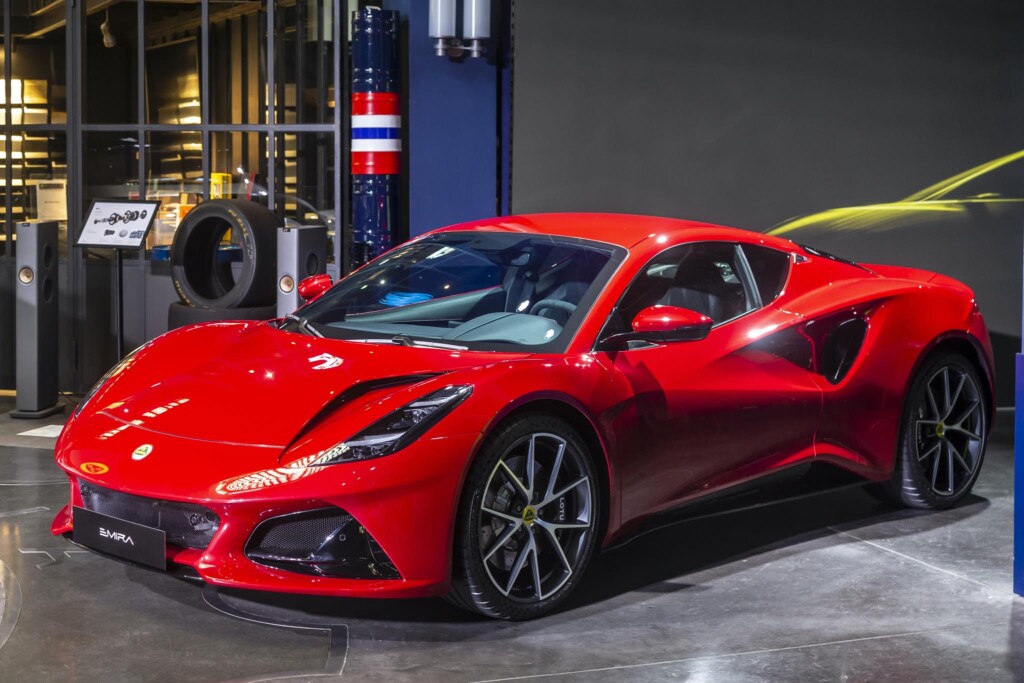 lotus emira