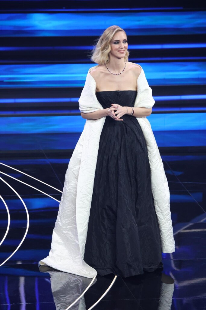 SANREMO, ITALY - FEBRUARY 07: Chiara Ferragni attends the 73rd Sanremo Music Festival 2023 at Teatro Ariston on February 07, 2023 in Sanremo, Italy. (Photo by Daniele Venturelli/Daniele Venturelli/Getty Images)