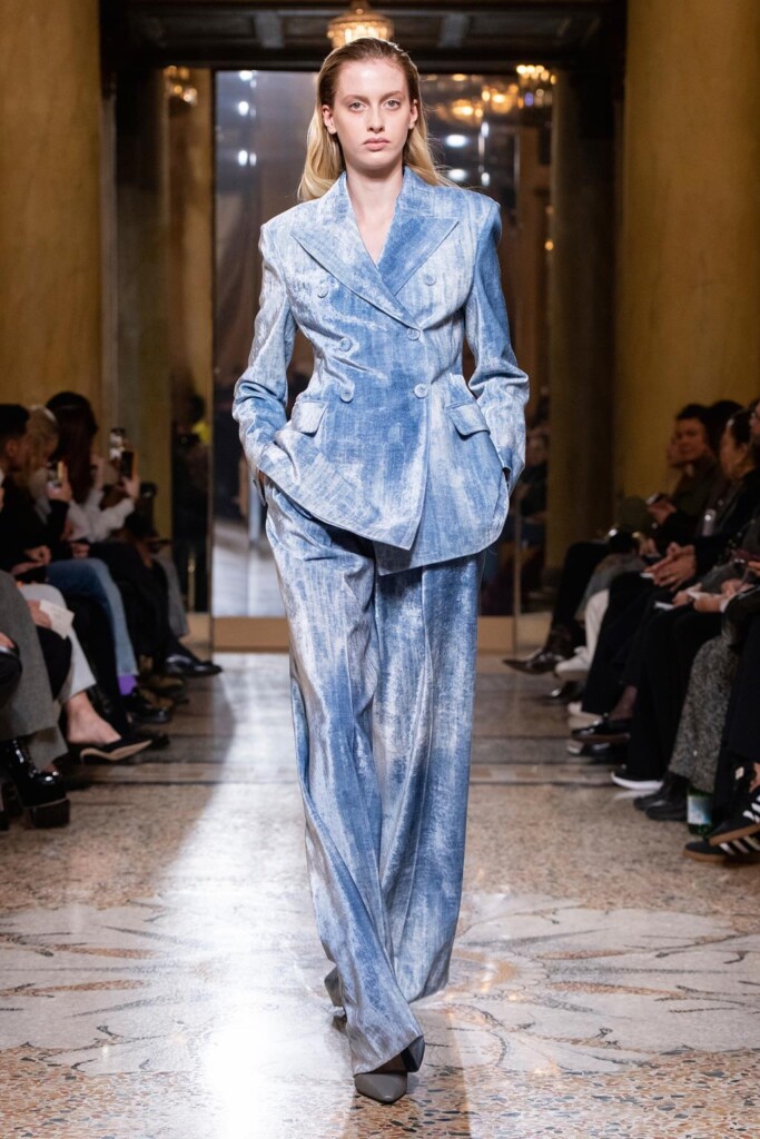 ermanno scervino collezione donna autunno inverno foto sfilata