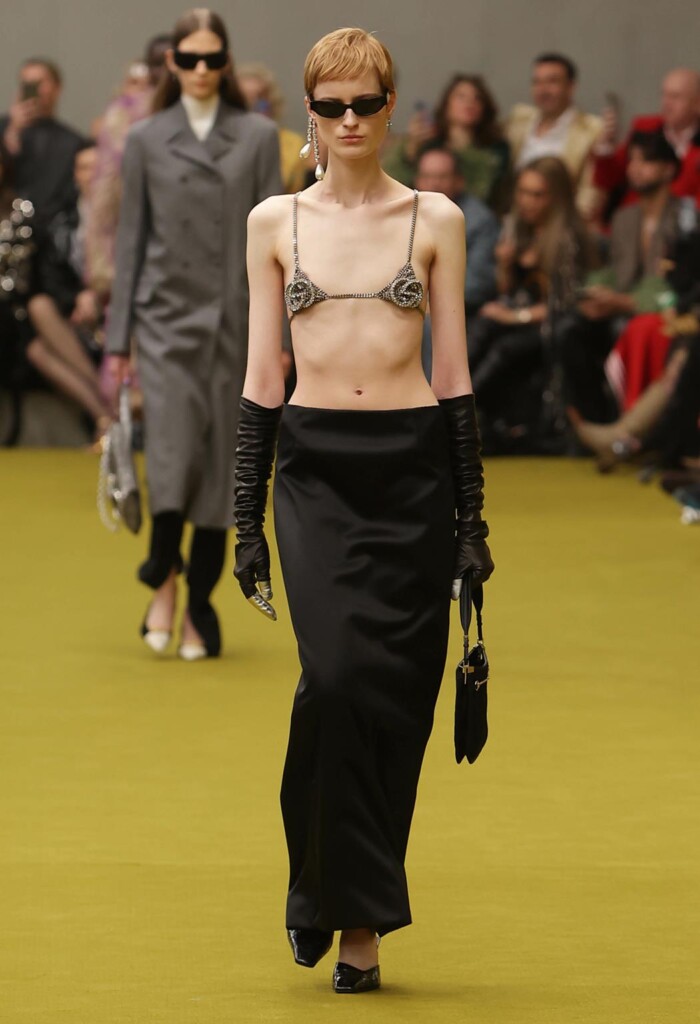 gucci collezione donna foto sfilata autunno inverno