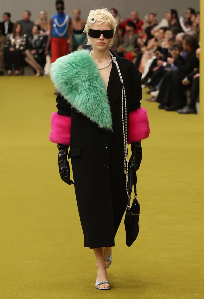 gucci collezione donna foto sfilata autunno inverno