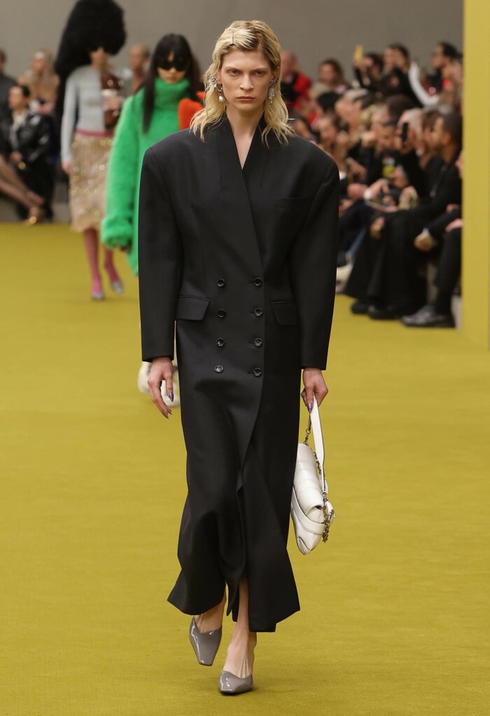 gucci collezione donna foto sfilata autunno inverno