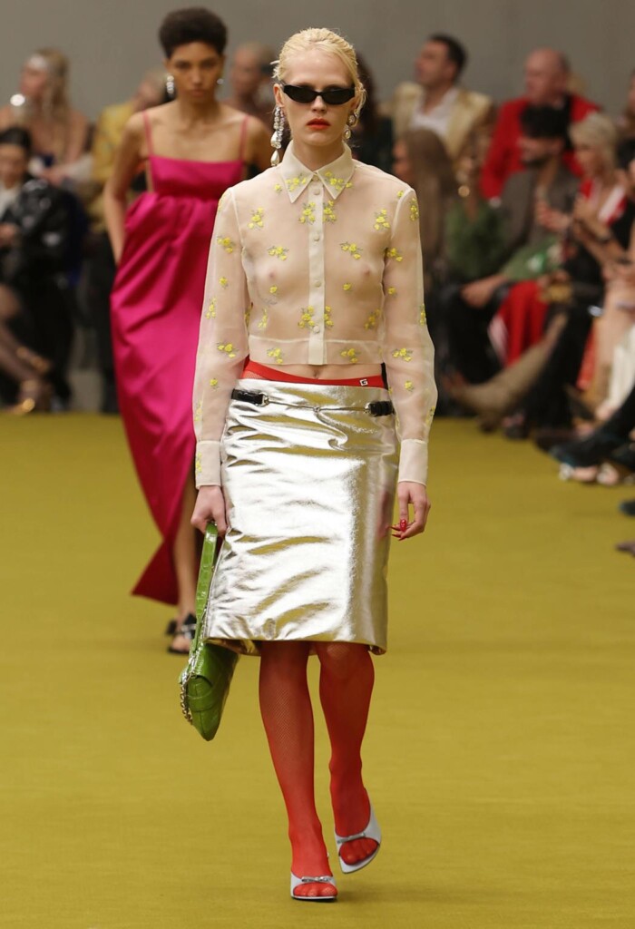 gucci collezione donna foto sfilata autunno inverno