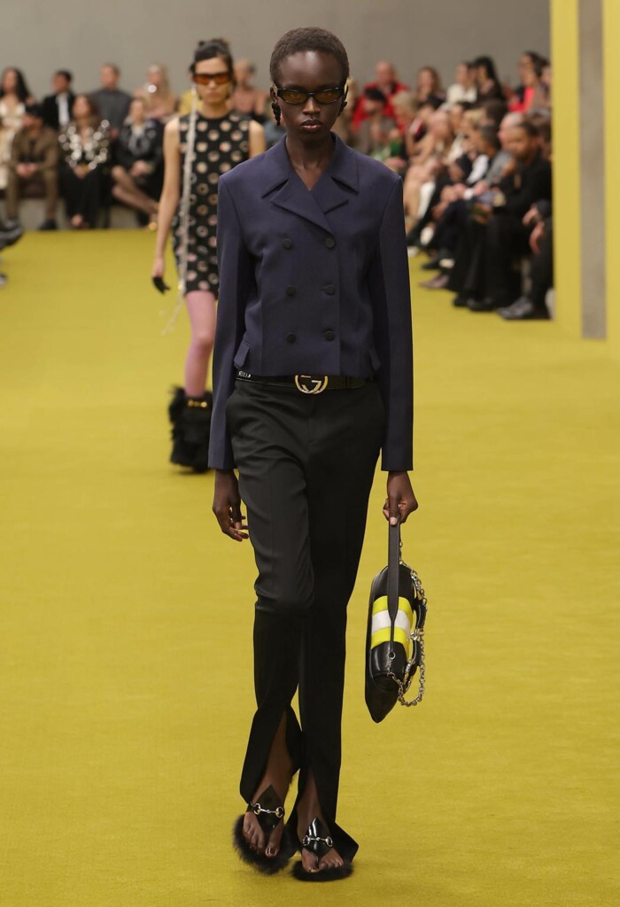 gucci collezione donna foto sfilata autunno inverno
