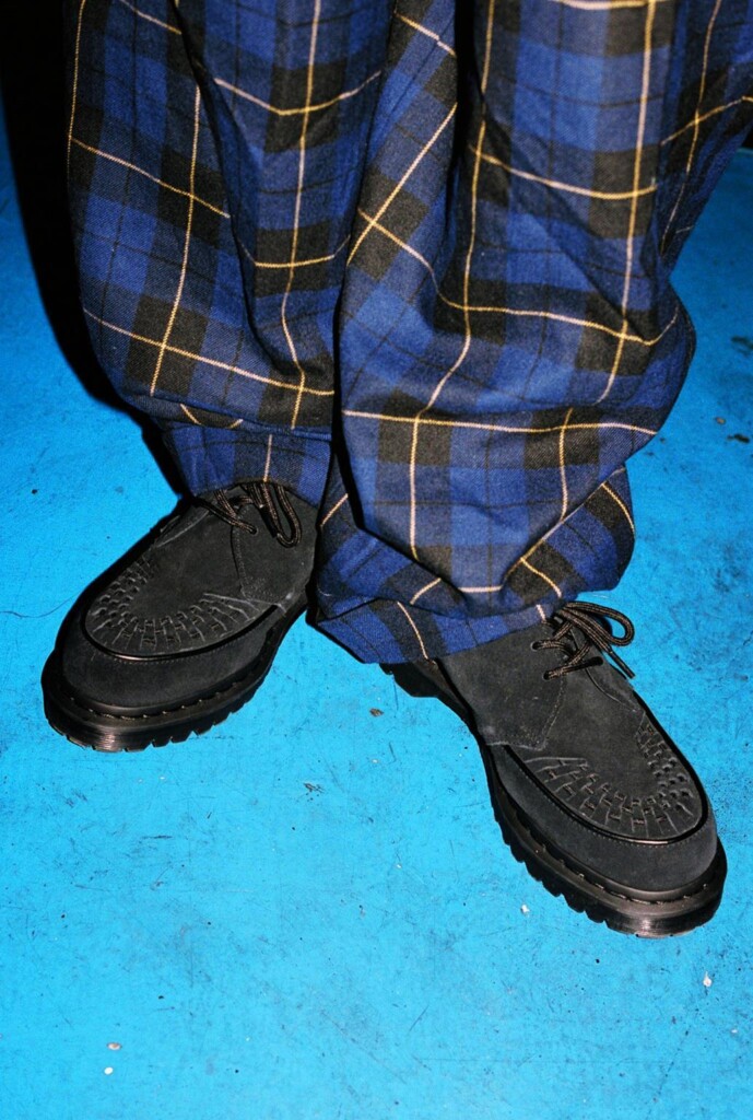 dr martens x supreme modello ramsey creeper nuova collaborazione foto