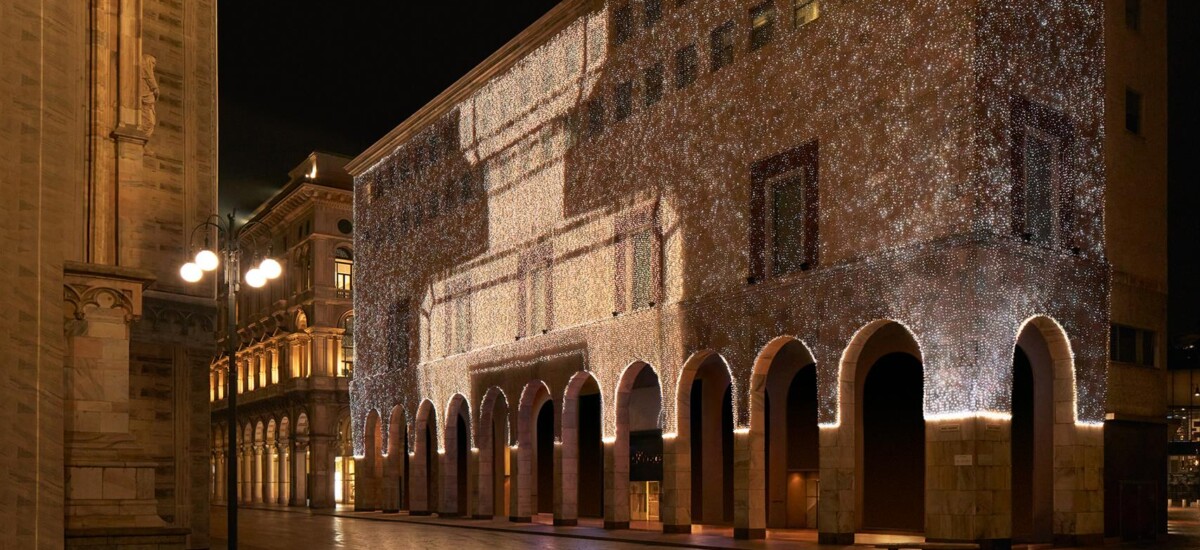 chanel la rinascente milano piazza duomo luminarie natale luci