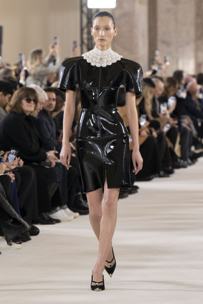 schiaparelli sfilata 2024