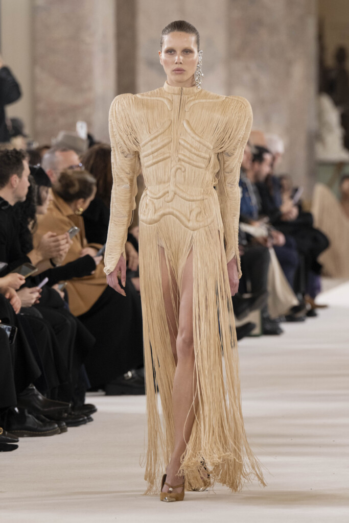 schiaparelli sfilata 2024