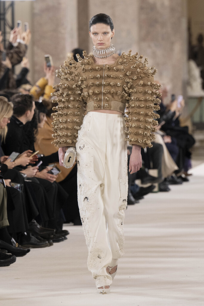 schiaparelli sfilata 2024