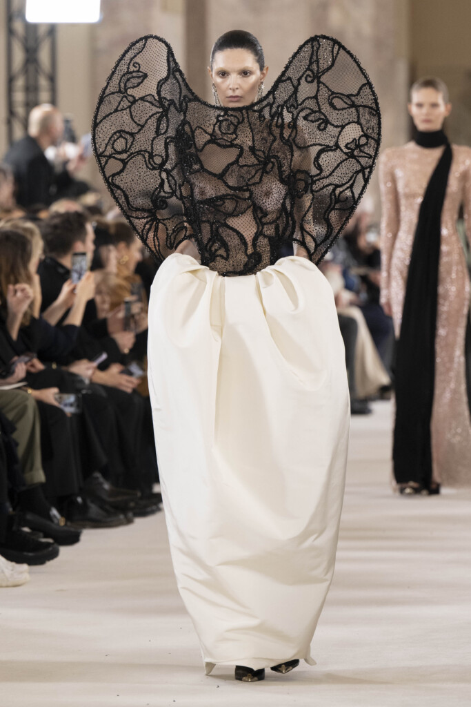 schiaparelli sfilata 2024