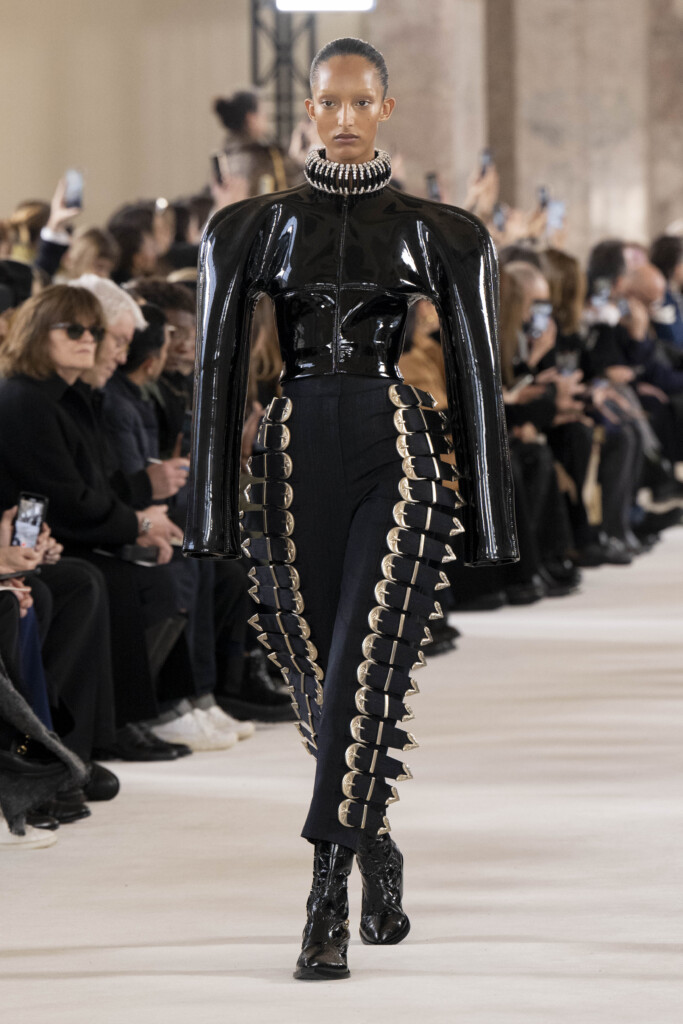 schiaparelli sfilata 2024