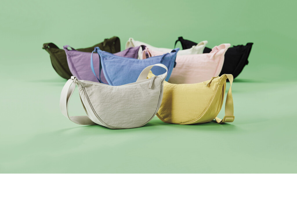 uniqlo borsa moon bag
