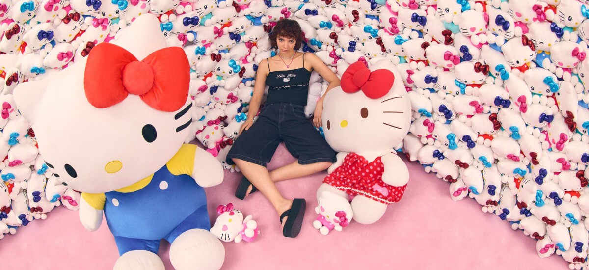 HELLO KITTY x BERSHKA (2)