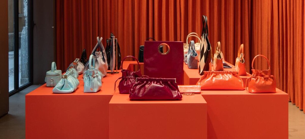 nuova collezione borse e accessori tramontano