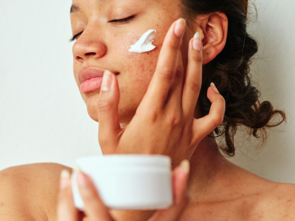 come fare skincare perfetta a casa che prodotti usare quali non devono mai mancare (3)