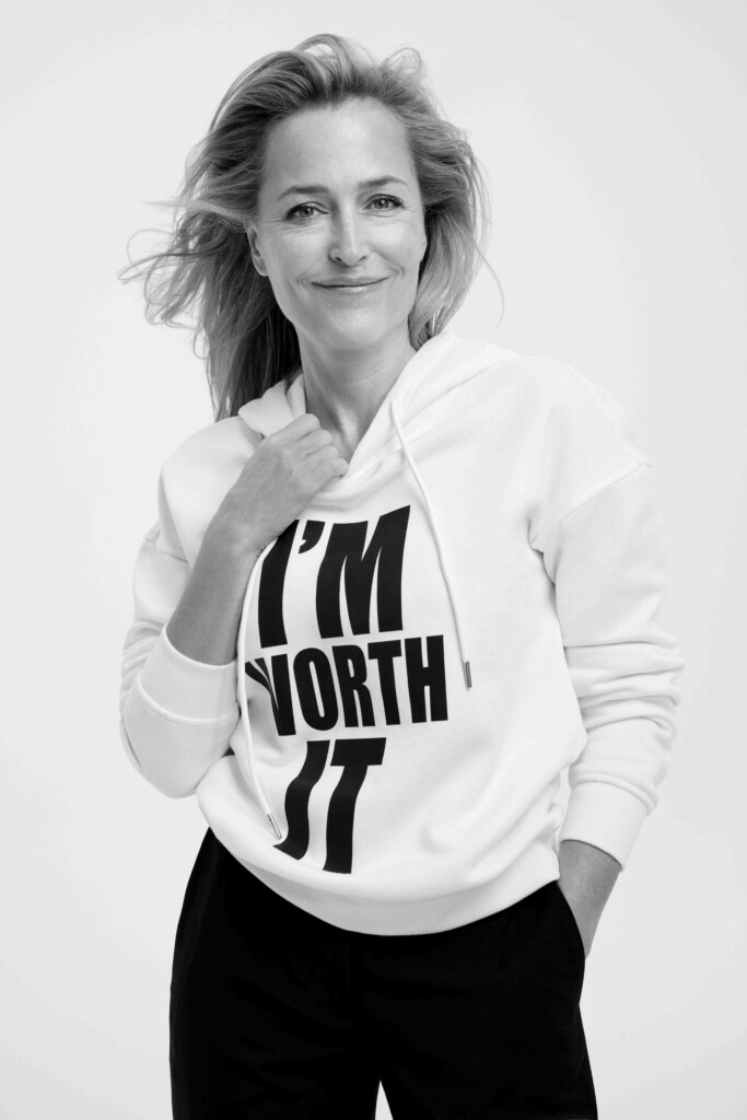 gillian anderson loreal paris