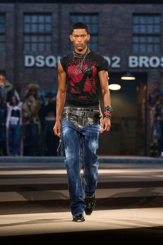 sfilata dsquared2 collezione autunno inverno 2025 celebra 30 anni brand milano fashion week foto