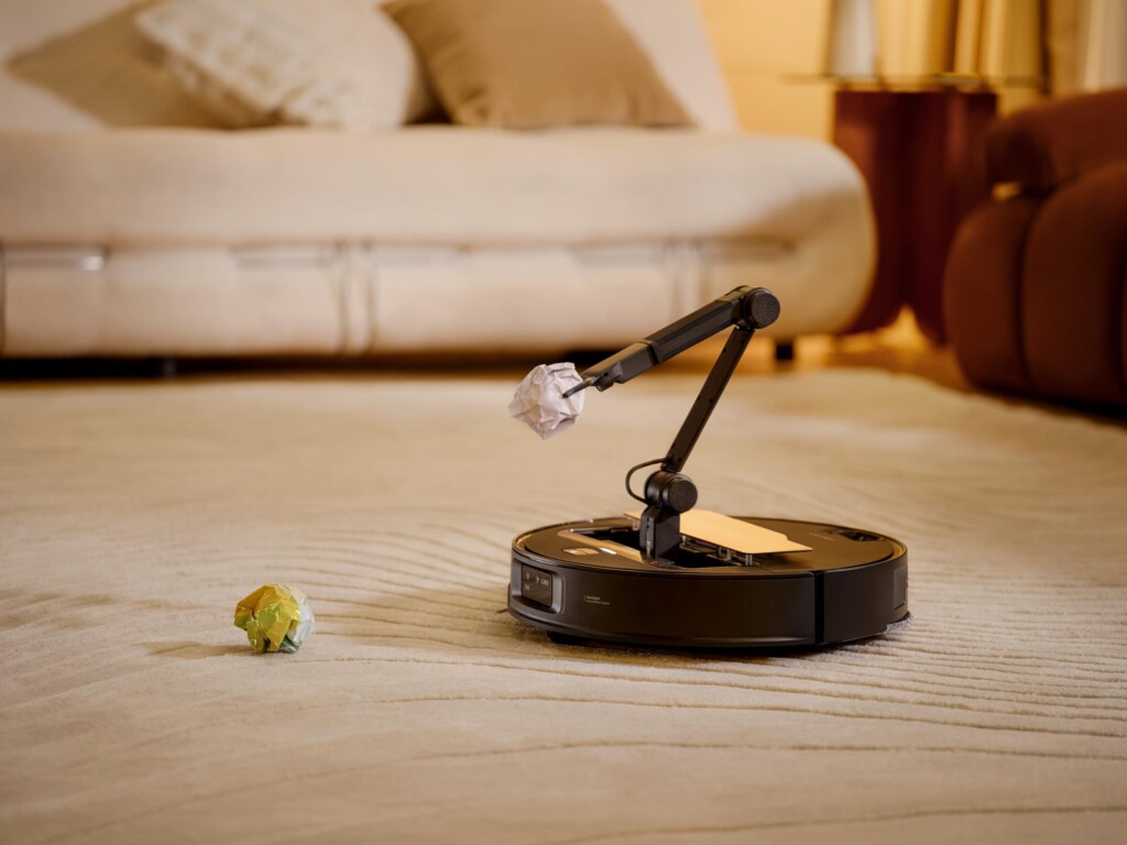 Roborock Saros Z70_lifestyle