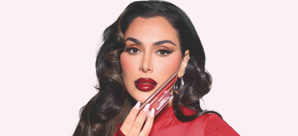 huda beauty new lip oil lip contour
